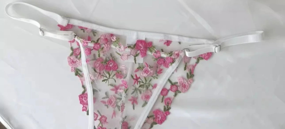YUQI French Elegant Lingerie Set-Floral Embroidery Semi-Transparent Bra & Brief,Black Sensual Women's Underwear Luxury Intimates
