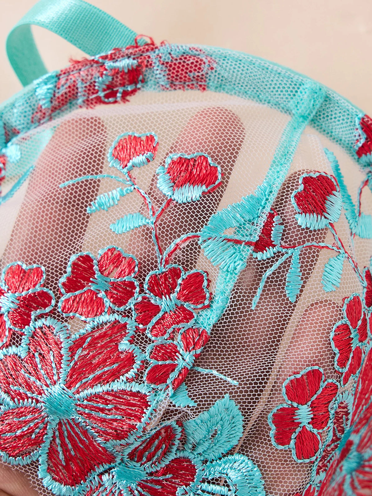 Conjunto de lencería con bordado Floral para mujer, sujetador transparente y ropa interior breve, ropa interior íntima Sexy de s